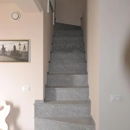 Apartment Elena *